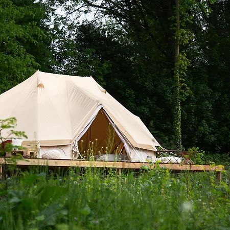 Domaine De Cherimont - Logement Insolite En Groupe Andenne Bagian luar foto