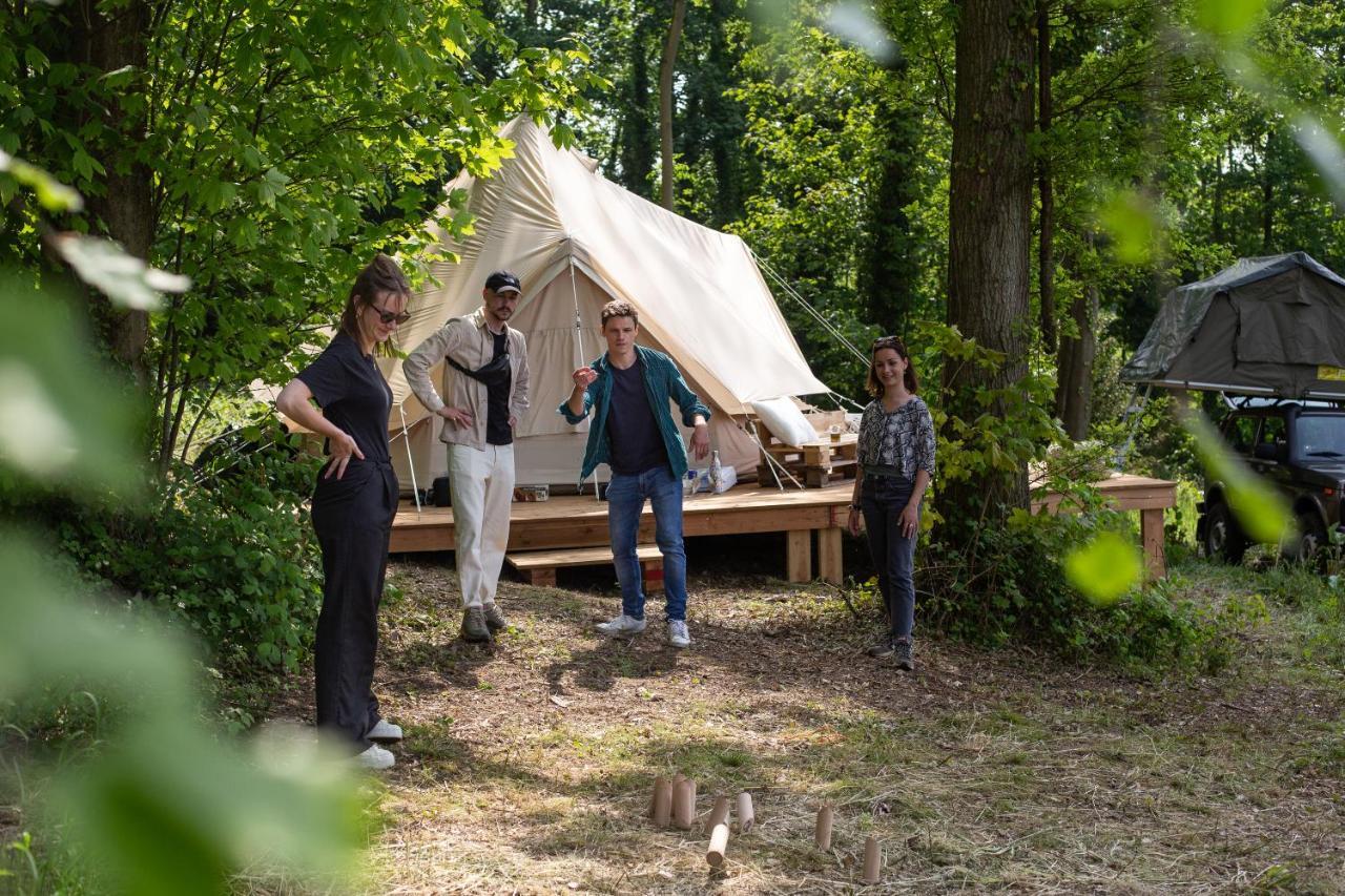 Domaine De Cherimont - Logement Insolite En Groupe Andenne Bagian luar foto